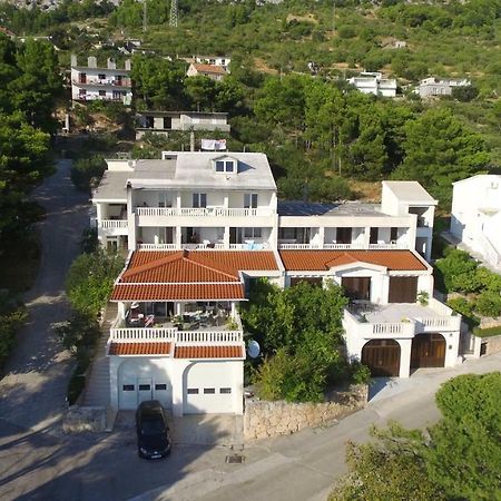 As Brela Otel Dış mekan fotoğraf