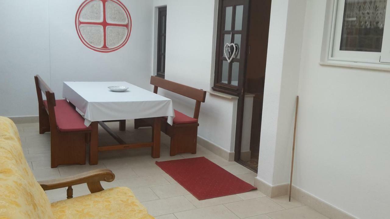 As Brela Otel Dış mekan fotoğraf