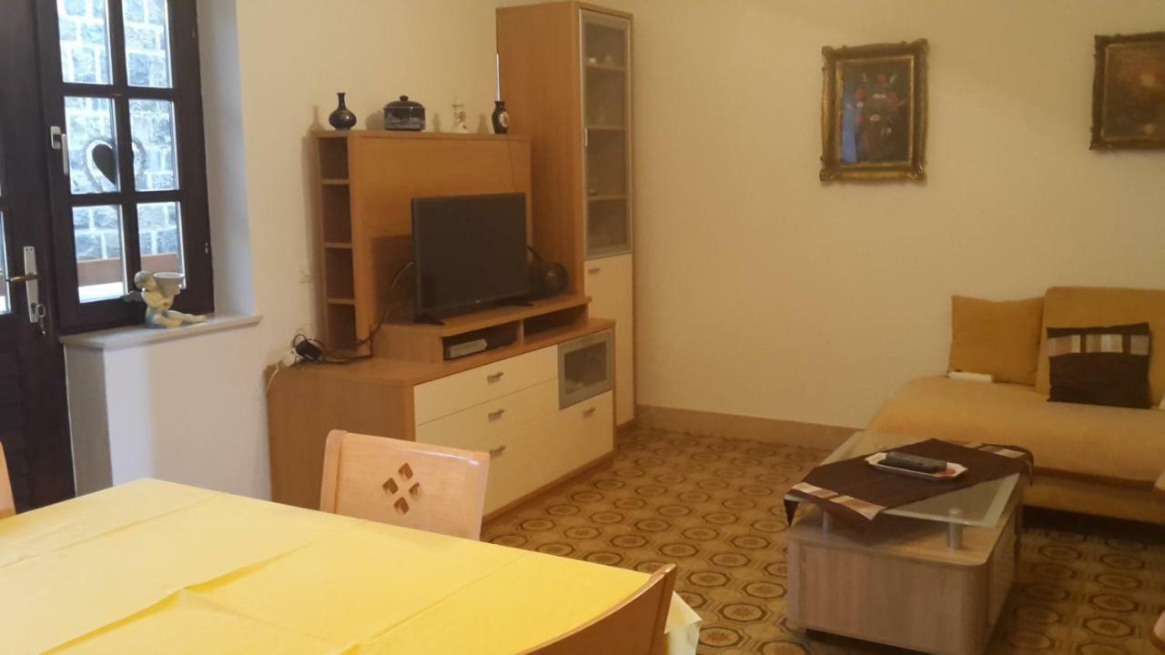 As Brela Otel Dış mekan fotoğraf